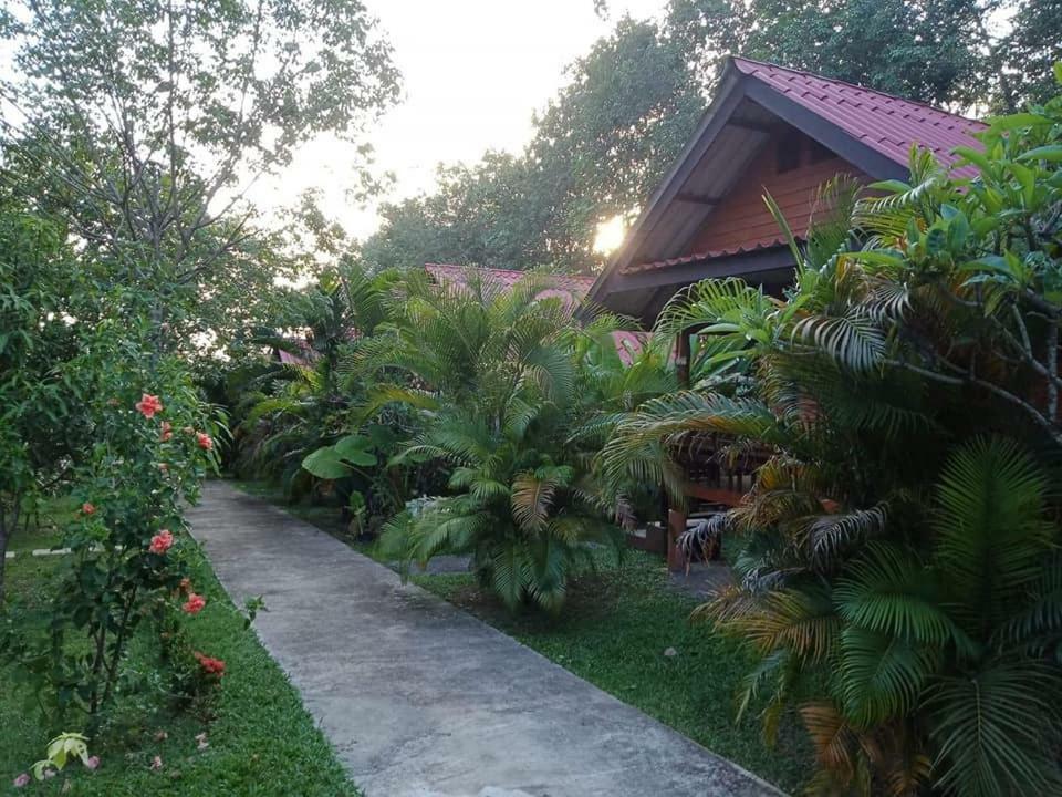 Najjamee Bungalows Koh Yao Noi Exterior foto